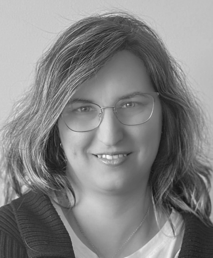 Carola